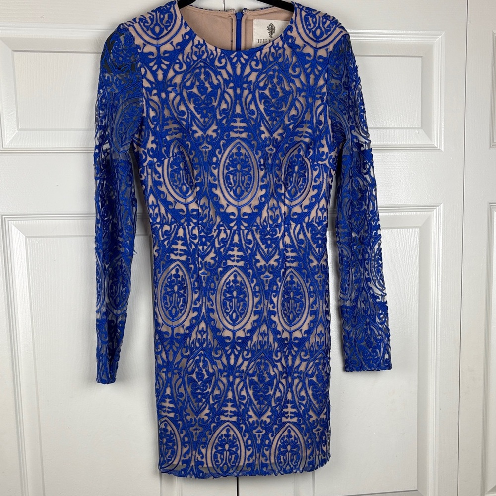 💙 The Jetset Diaries Blue Lace Mini Dress Size Small
